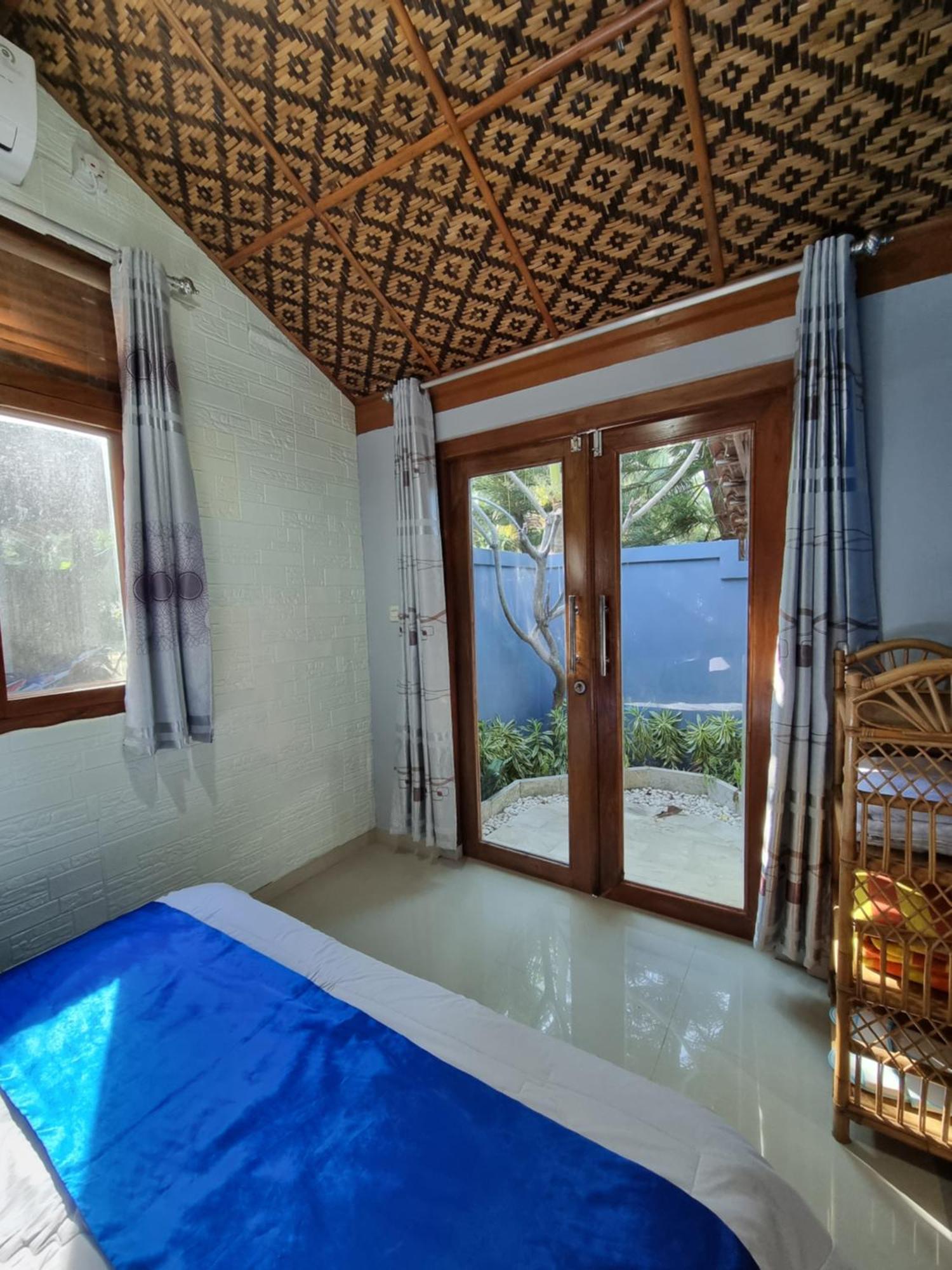 Istana Ombak Eco Resort Pacitan Exteriér fotografie