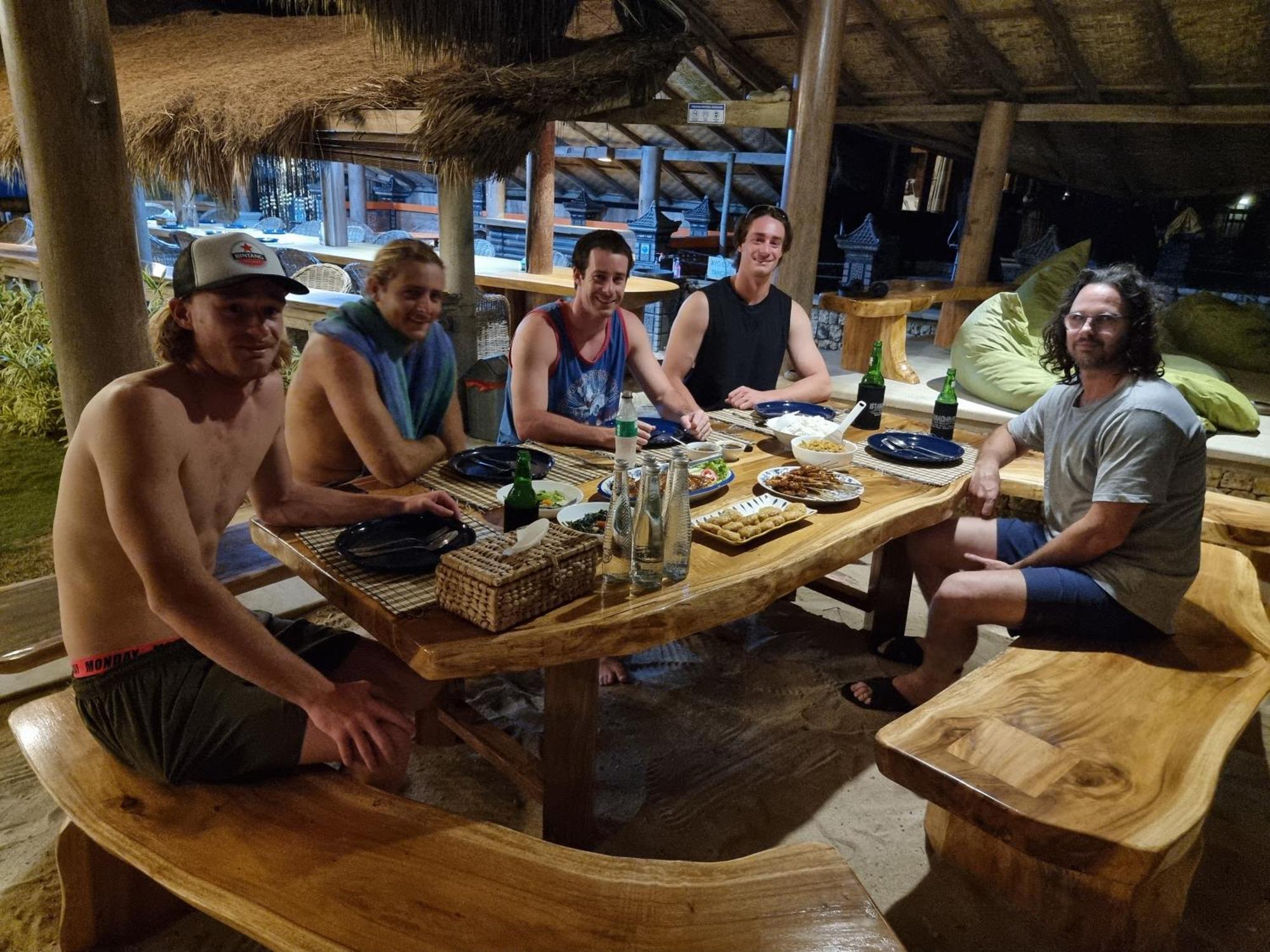 Istana Ombak Eco Resort Pacitan Exteriér fotografie